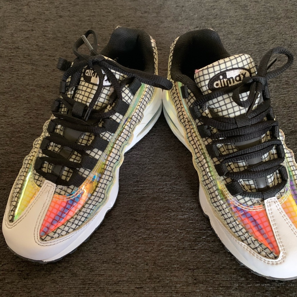 Air Max 95 LV8